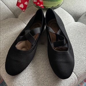 Black Women's Ballet Flats